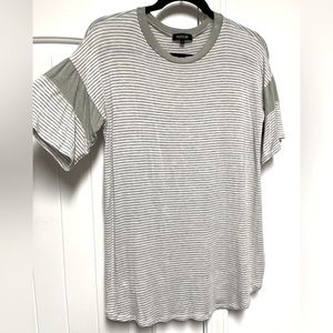 ROOLEE Casual Stripped Tee - Size S